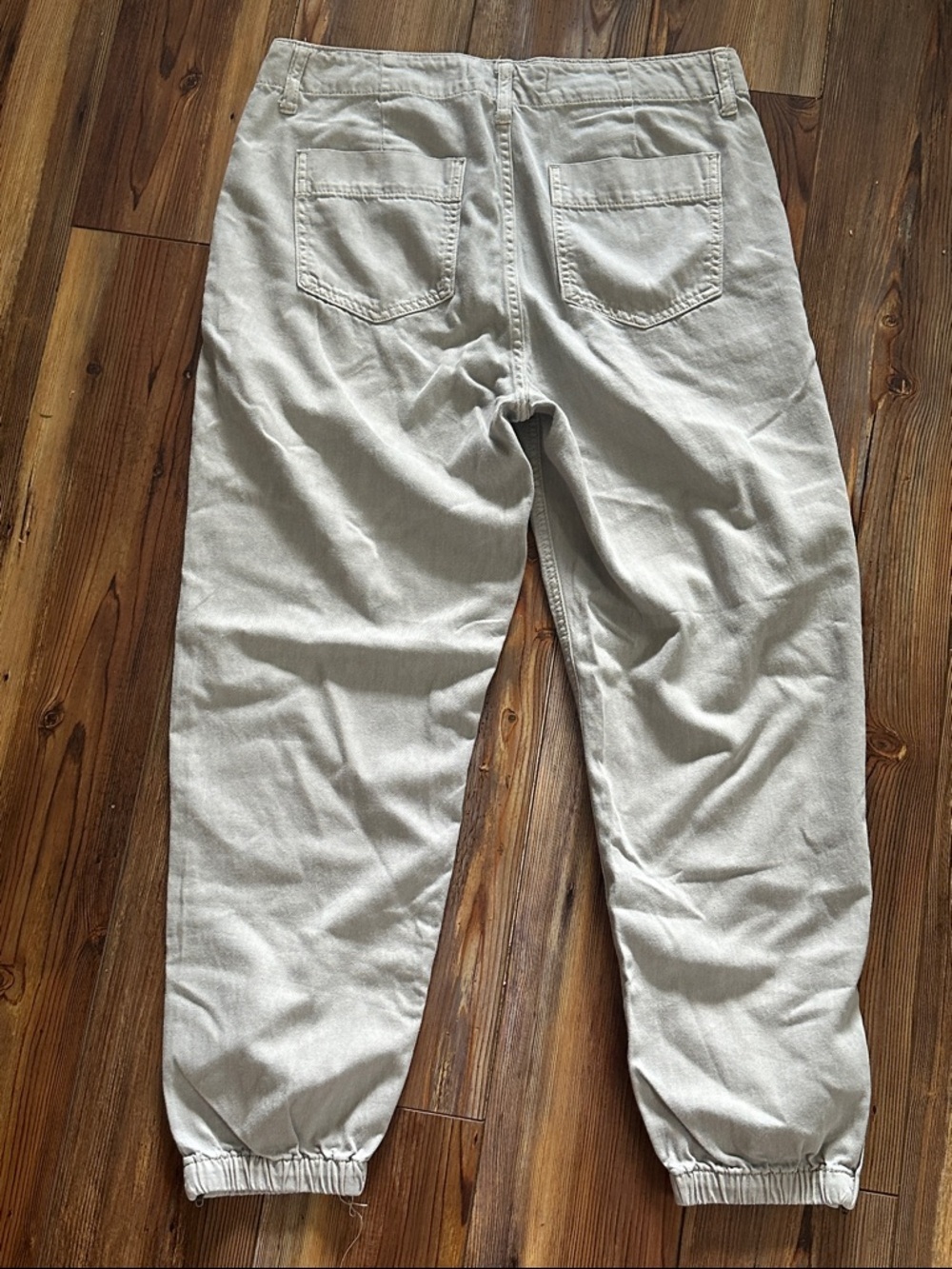 Joe's Jeans Women's soft Gray Cuff Joggers with ankle zipper details 29 - Picture 9 of 9